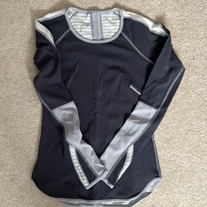 lululemon reversible long sleeve top size 8